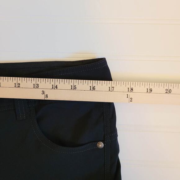 Athleta  Womens 10 Black Hiking Outdoors Stretch Pockets - Picture 7 of 14